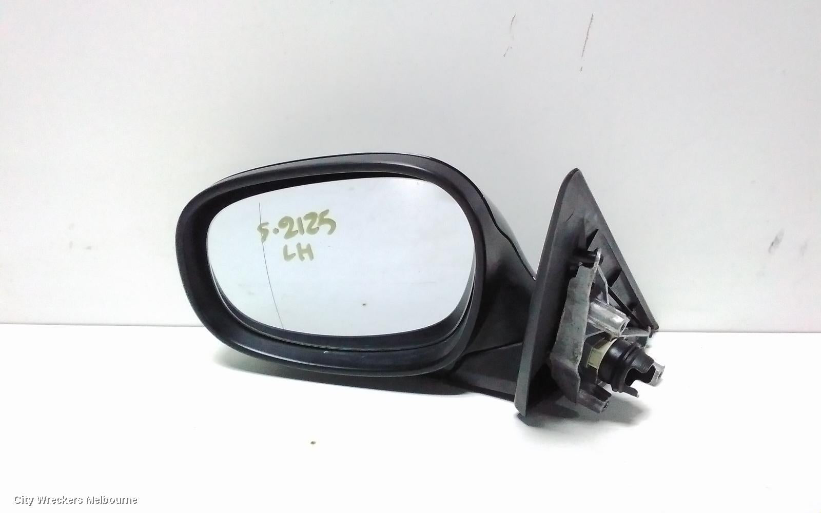 BMW 3 SERIES LEFT DOOR MIRROR, E90/E91, SEDAN/WAGON, STANDARD, NON SEAT ADJ. & NON MEMORY, W/ AUTO DIP TYPE, 09/2008 - 04/2012 - Image 1