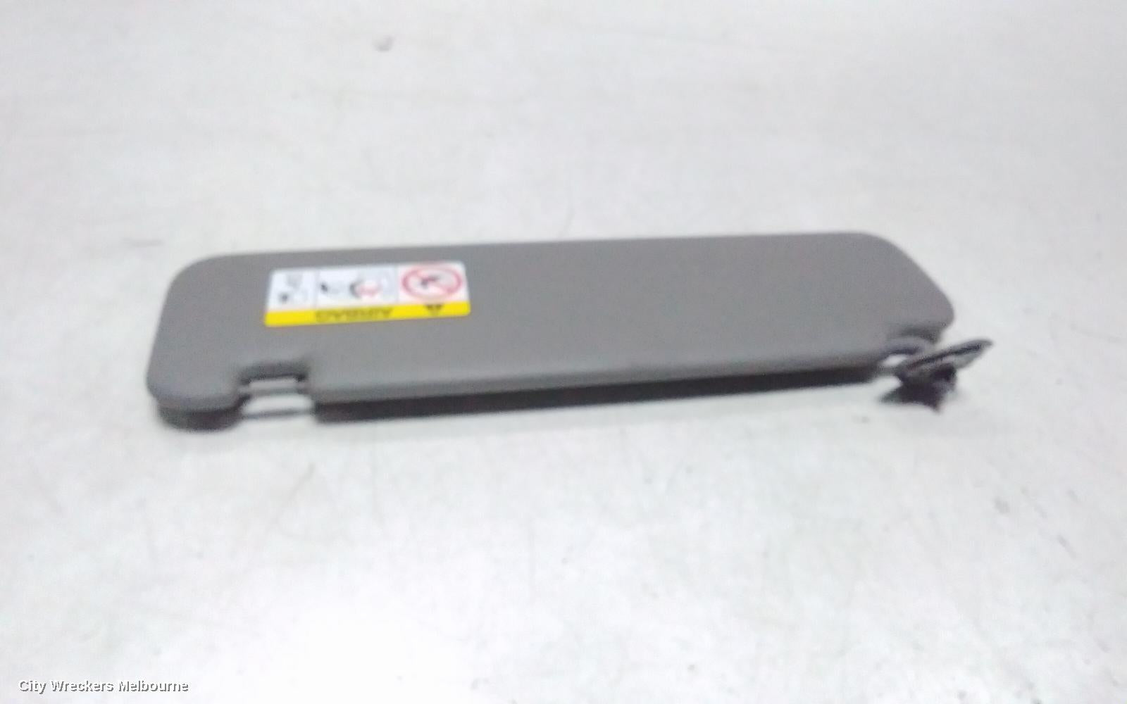 LDV G10 SUNVISOR, SV7C, LH SIDE, NON MIRROR TYPE, VAN, 04/2015 ONWARDS - Image 2