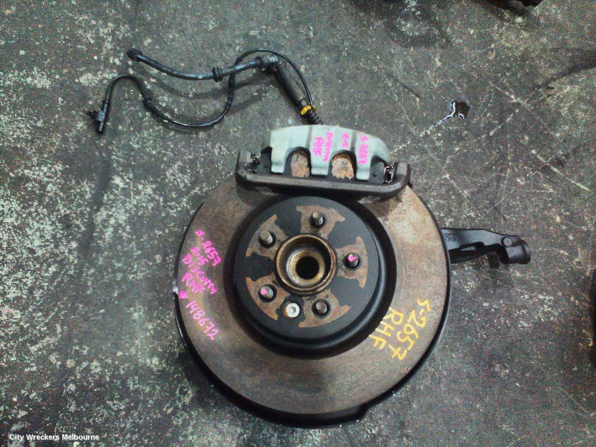 LAND ROVER DISCOVERY RIGHT FRONT HUB ASSEMBLY, L319,10/2009 - 12/2016 - Image 2