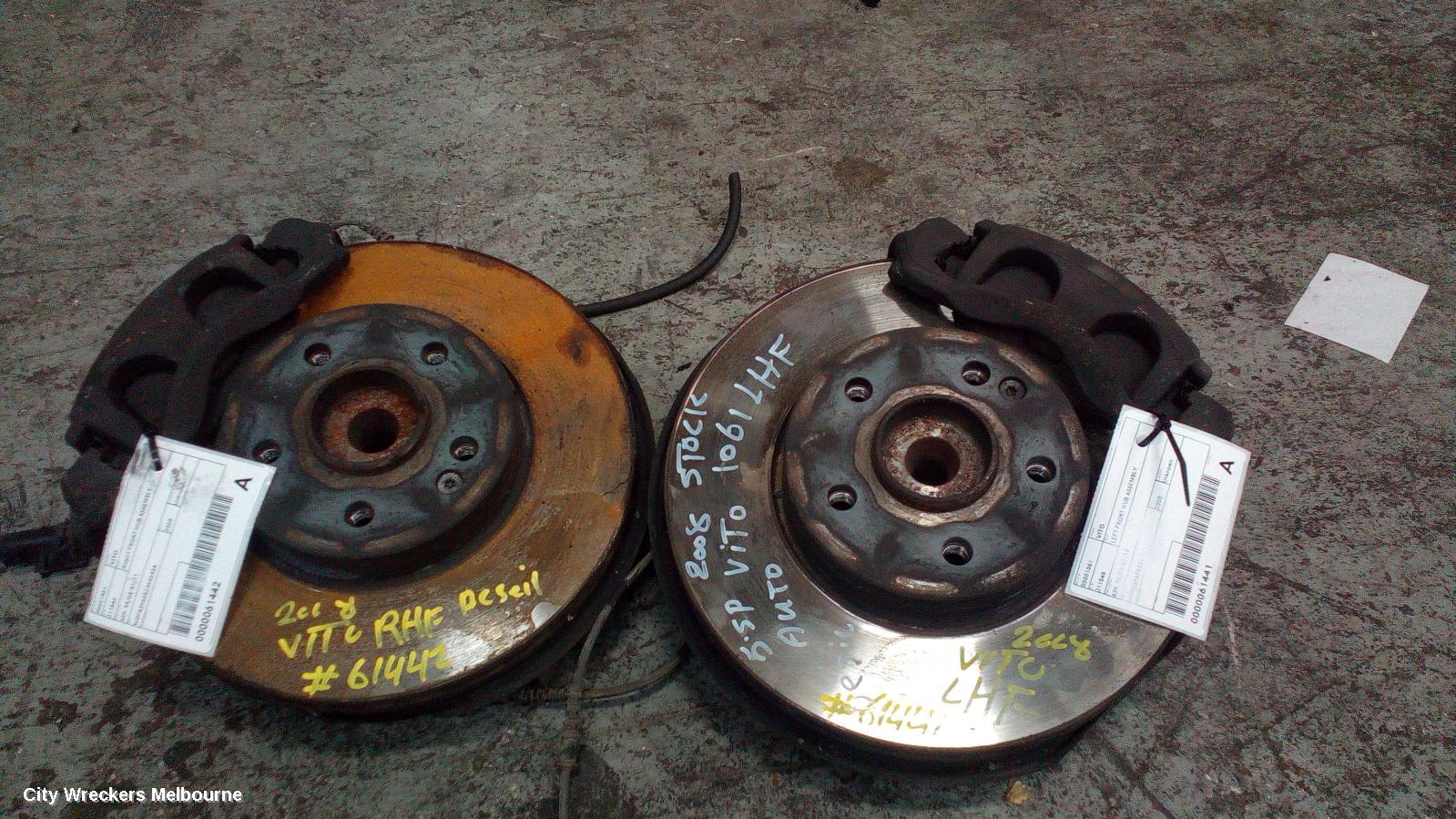 MERCEDES VITO LEFT FRONT HUB ASSEMBLY, 639, 04/2004 - 01/2011 - Image 2
