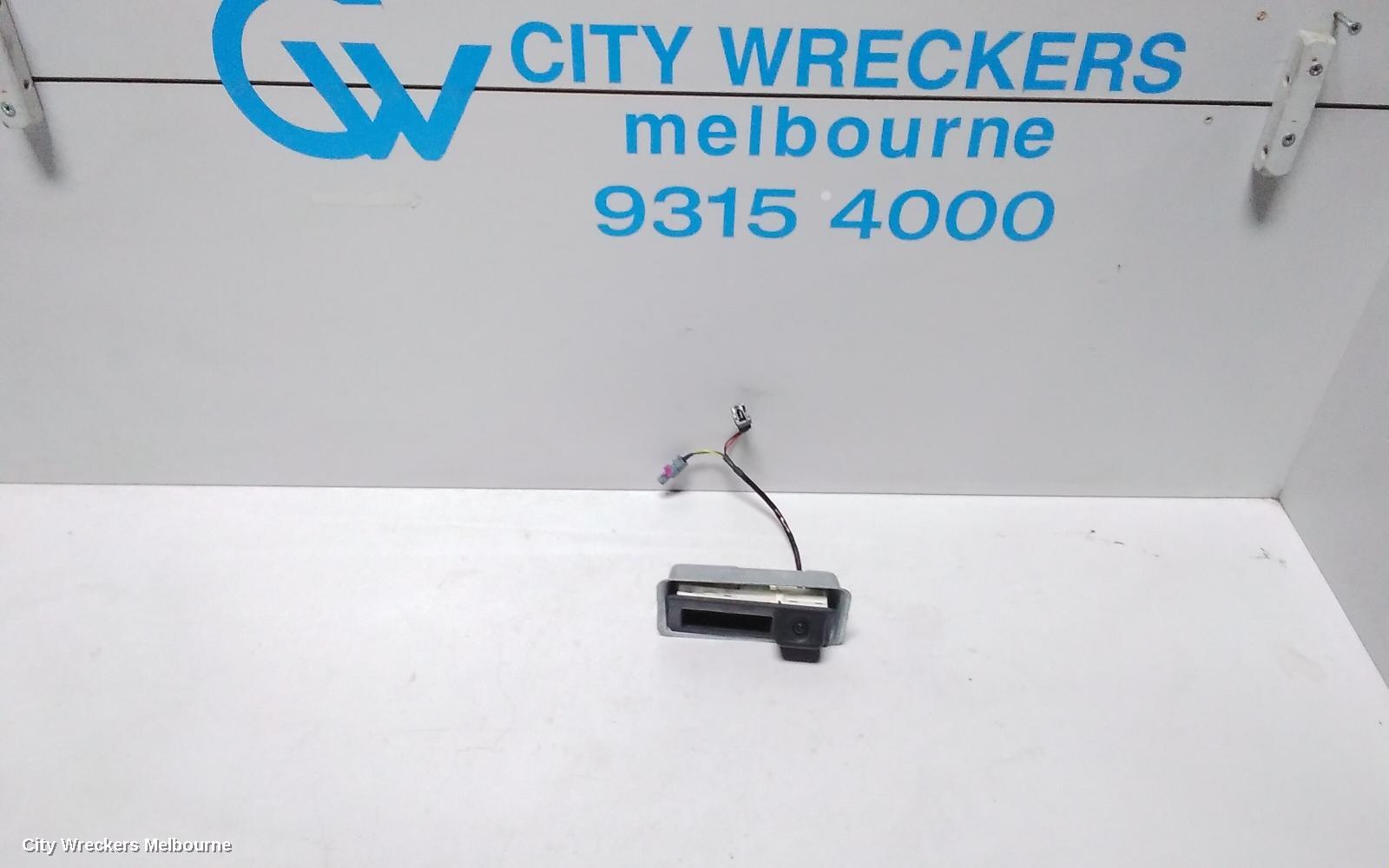 VOLKSWAGEN PASSAT TAILGATE HANDLE, TAILGATE HANDLE, W/ CAMERA, 3C/MK6 B6-B7, 11/2009 - 05/2015 - Image 2