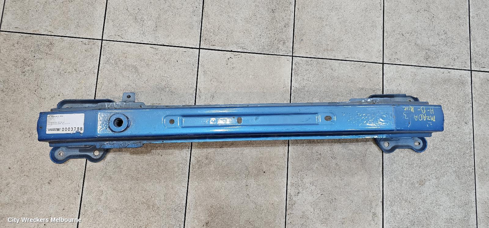 MAZDA 3 R/BAR BRACKET/REINFO, REINFORCEMENT, BL, SP25 TYPE, HATCH, 04/2009 - 10/2013 - Image 1