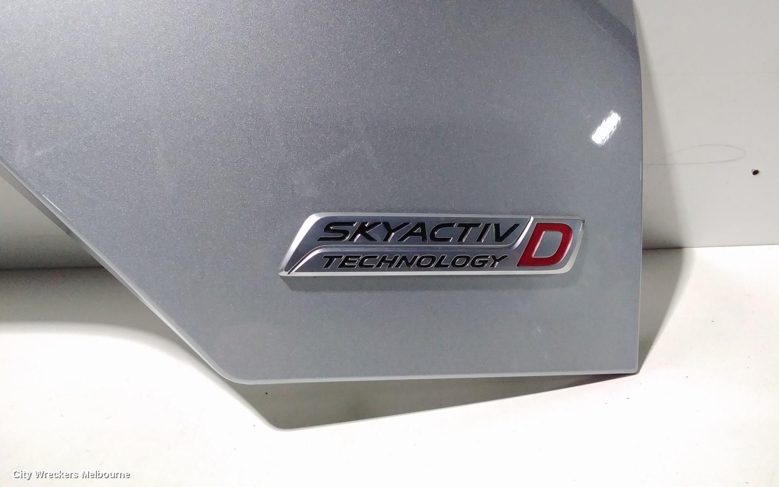 MAZDA CX5 REAR GARNISH, TAILGATE GARNISH (CENTRE LOWER), KF, 02/2017 - 08/2021 - Image 2