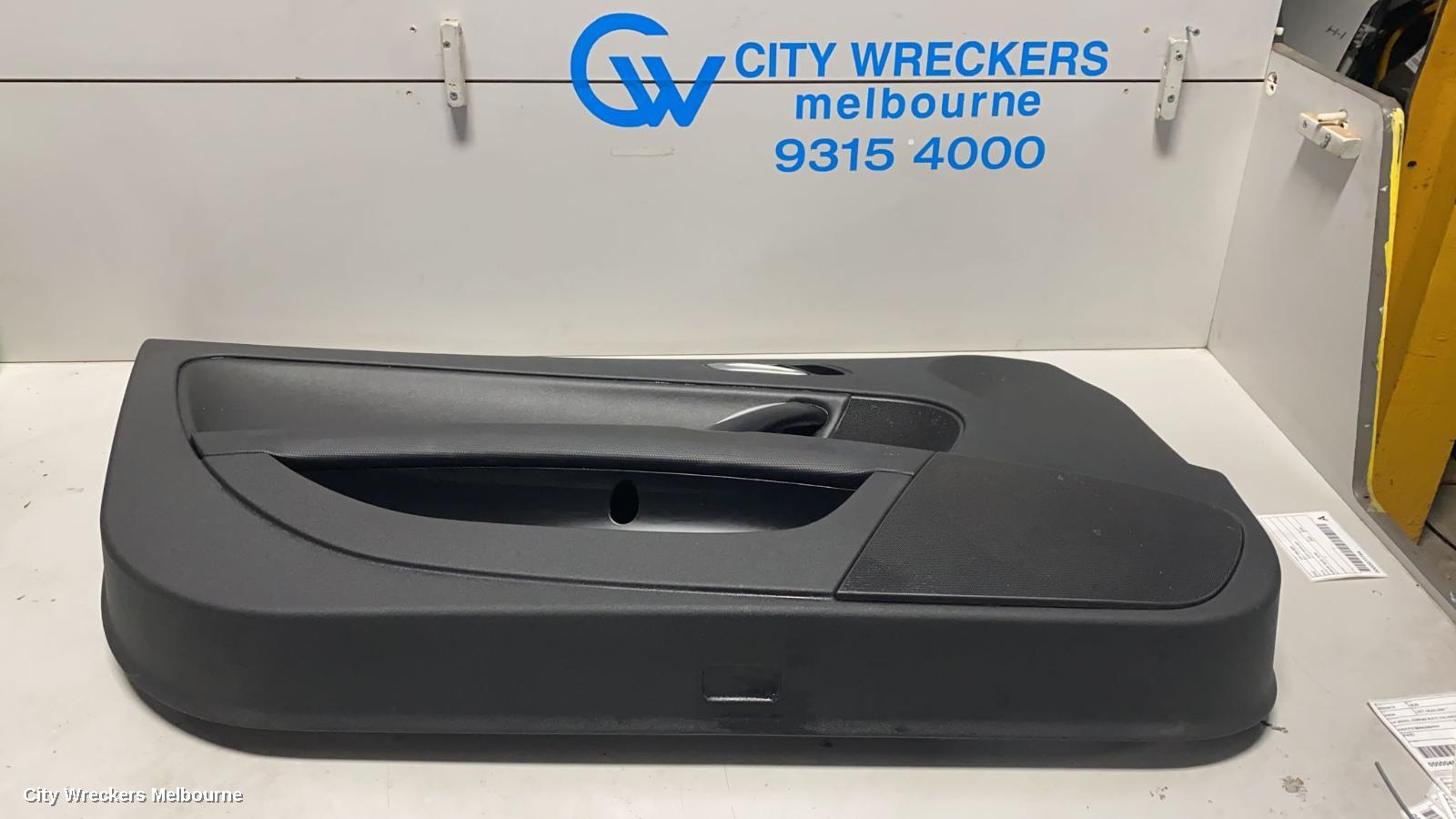 AUDI TT DOOR TRIM, LH FRONT, 8J, TTS, LEATHER, 08/2008 - 12/2014 - Image 3