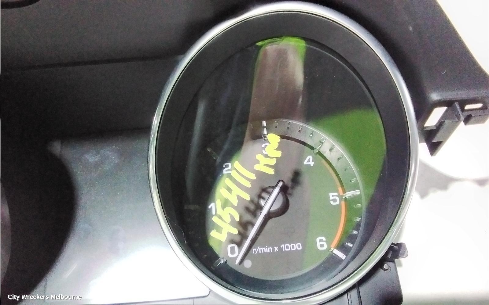 LAND ROVER DISCOVERY SPORT INSTRUMENT CLUSTER, DIESEL, AUTO T/M, L550, 01/2015 - 06/2019 - Image 3