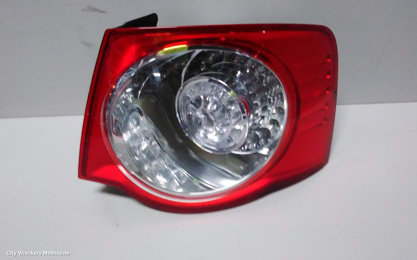 VOLKSWAGEN JETTA RIGHT TAILLIGHT, 1KM, 02/2006 - 07/2011 - Image 3