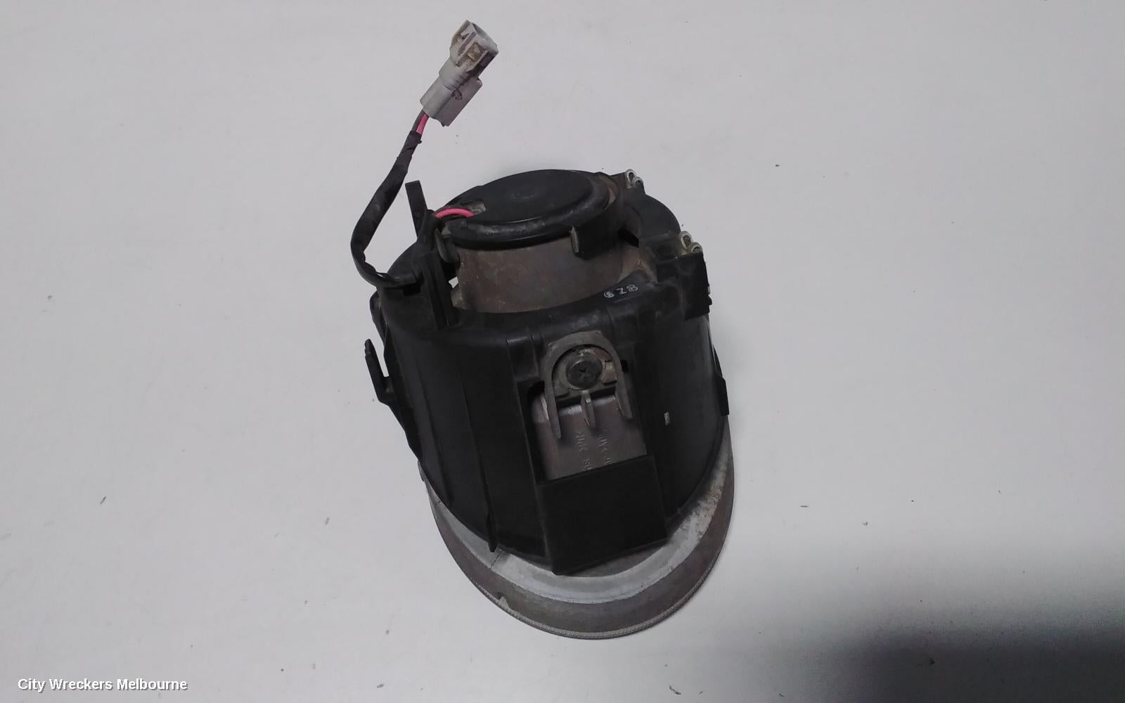 SUBARU OUTBACK RIGHT INDICATOR/FOG/SIDE, BUMPER FOGLAMP, 4TH GEN, KOITO LENS# 114-20759, 09/2003 - 08/2009 - Image 2