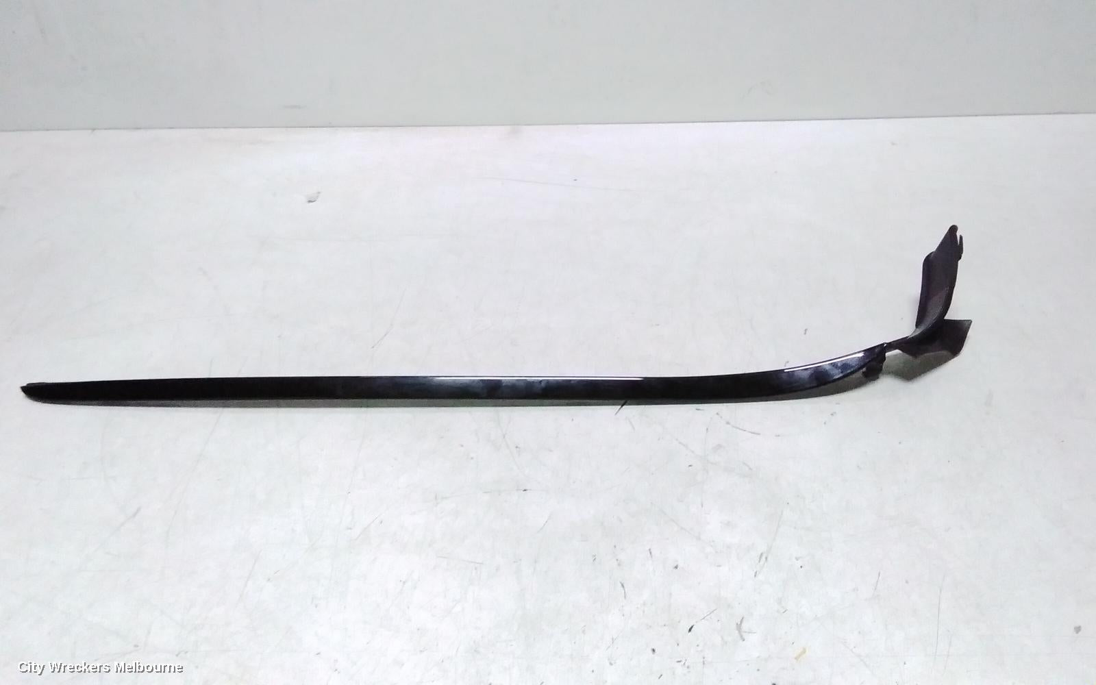 GENESIS GV70 TRIM PANEL, JK, 03/2021 ONWARDS - Image 2