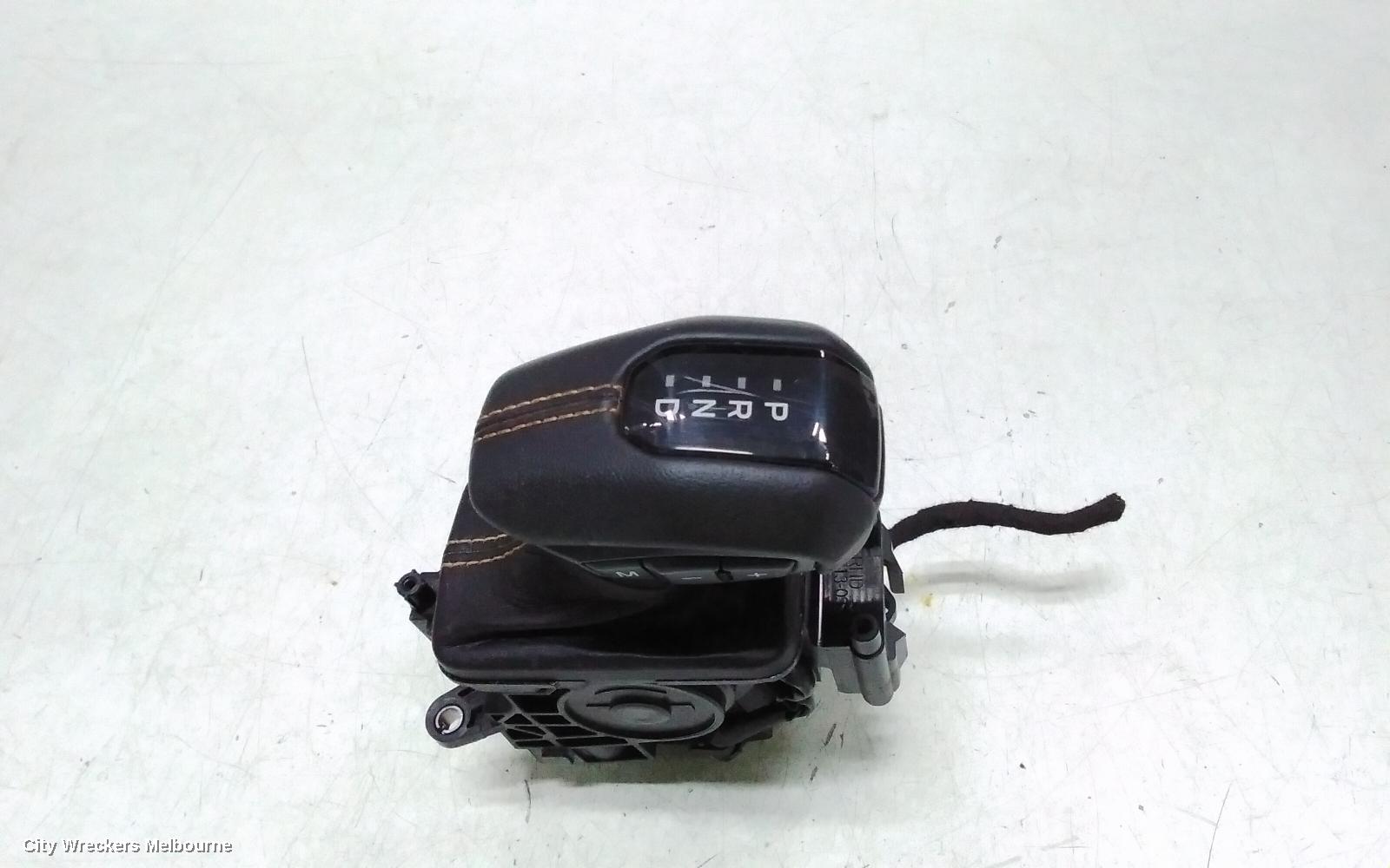 FORD RANGER GEAR STICK/SHIFTER, RA, GEAR SHIFTER, AUTO T/M, DIESEL, 3.0, TURBO, W/ BLACK STITCHING TYPE, 05/2022 ONWARDS - Image 1