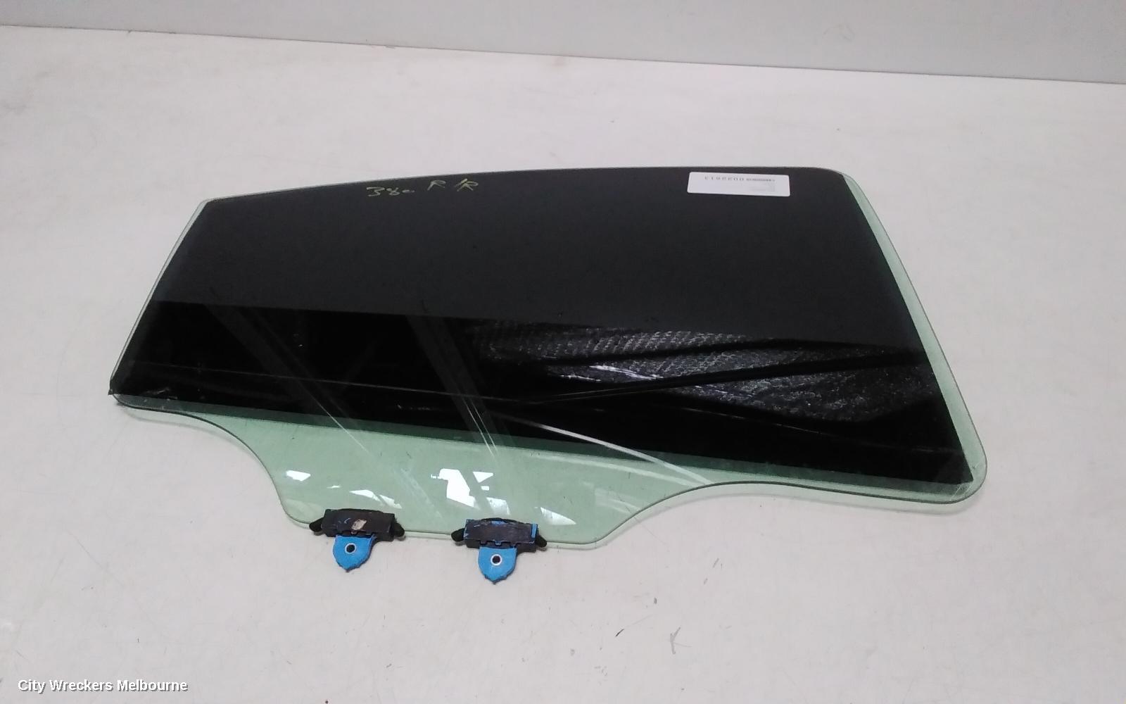 MITSUBISHI 380 RIGHT REAR DOOR WINDOW, DB, 09/2005 - 03/2008 - Image 2