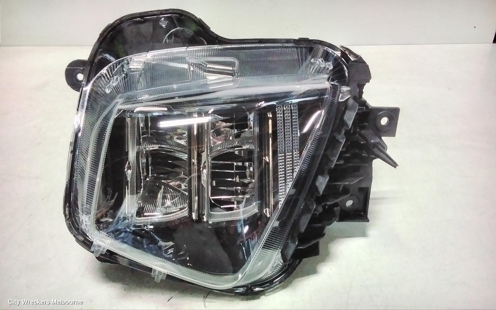 HYUNDAI TUCSON LEFT HEADLAMP, NX4, W/ LED TYPE, 02/2021 - 01/2024 - Image 3