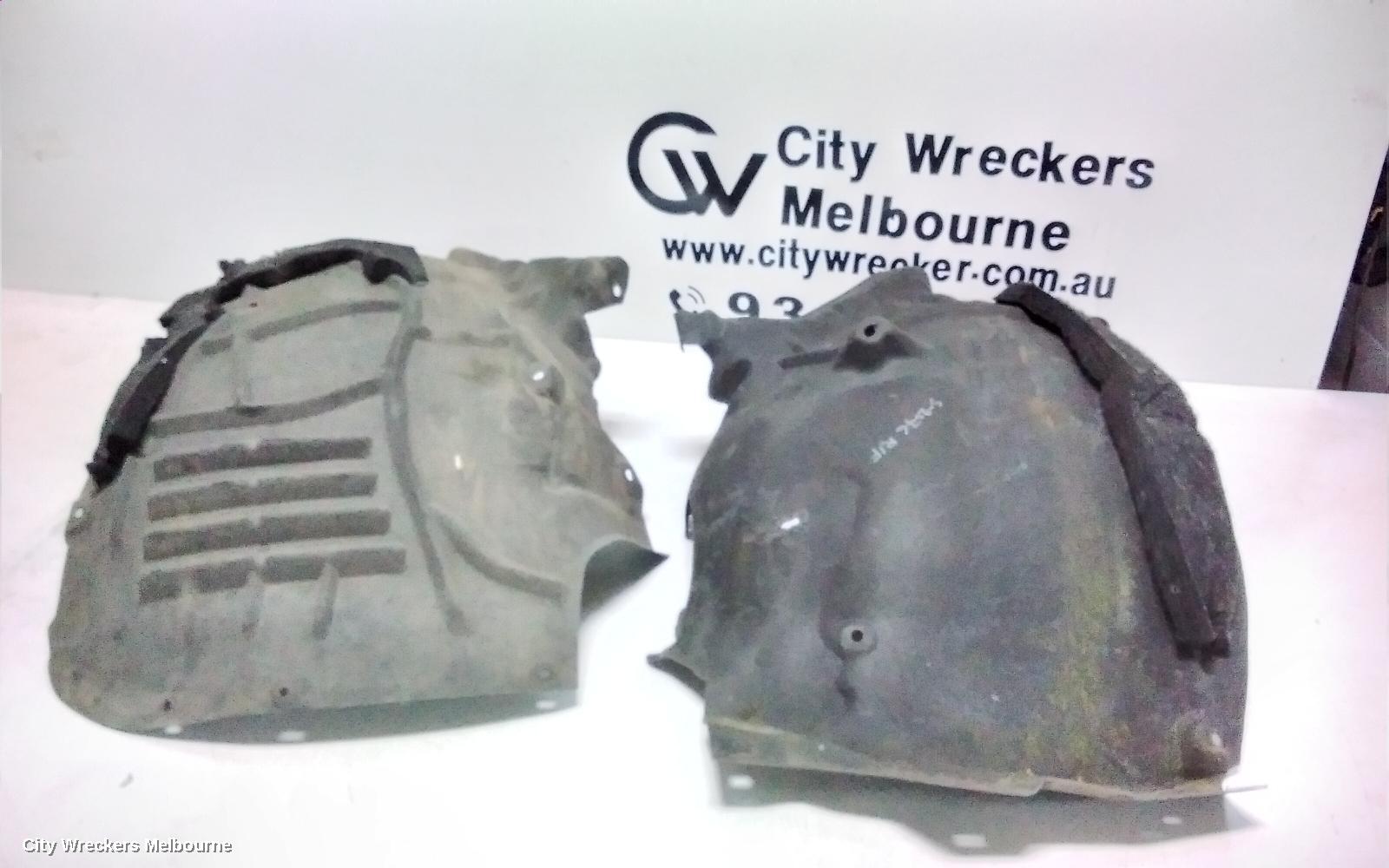 AUDI Q7 RIGHT GUARD LINER, 4M, FRONT, FRONT SECTION, 09/2015 ONWARDS - Image 3