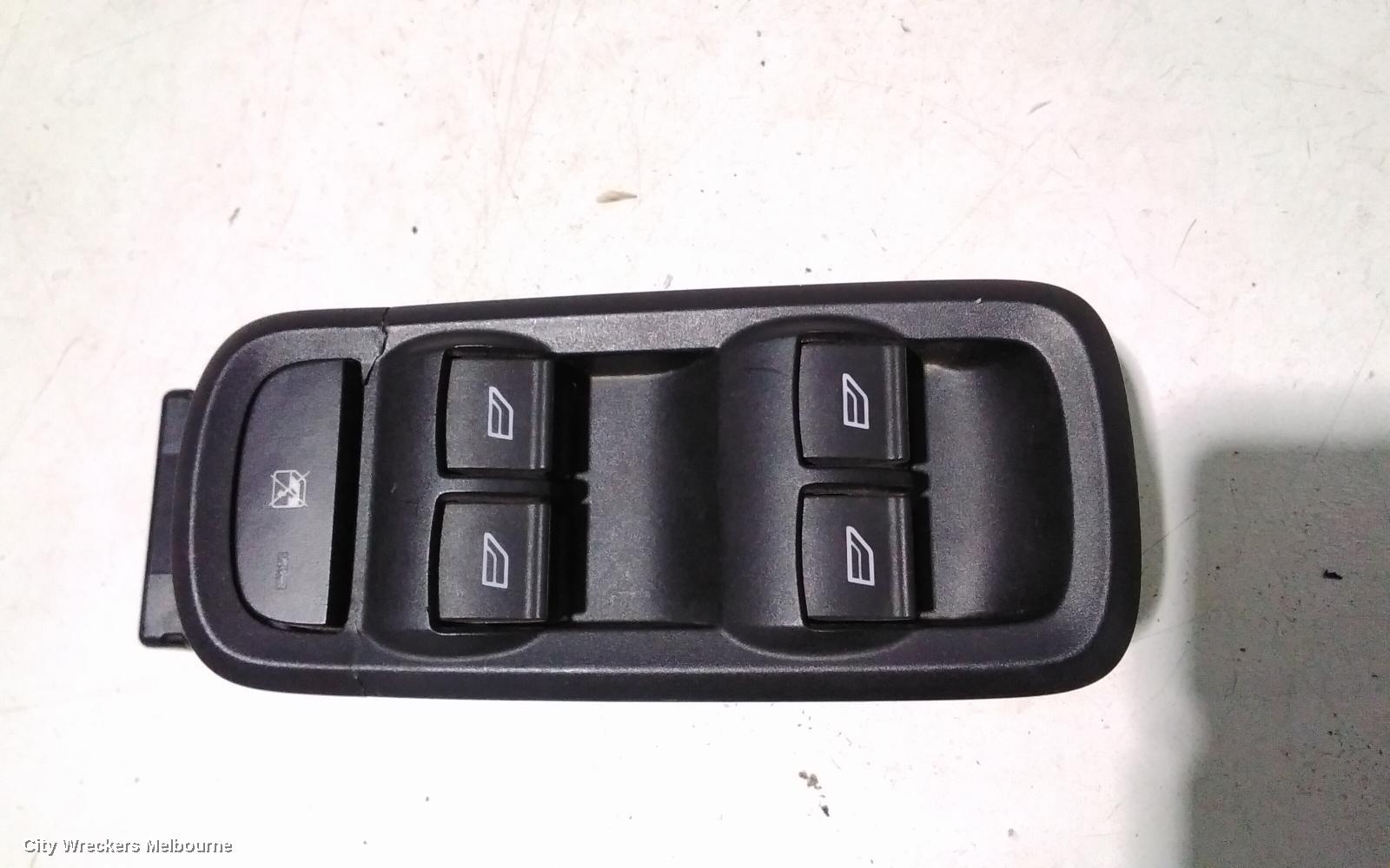 FORD TERRITORY PWR DR WIND SWITCH, RH FRONT (MASTER SWITCH), SZ MKII, 10/2014 - 12/2016 - Image 3