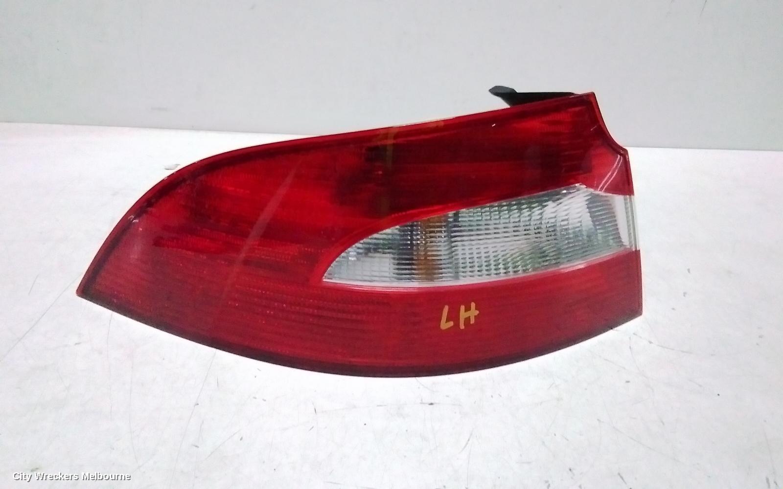 SKODA SUPERB LEFT TAILLIGHT, 3T, SEDAN, 03/2009 - 04/2014 - Image 3
