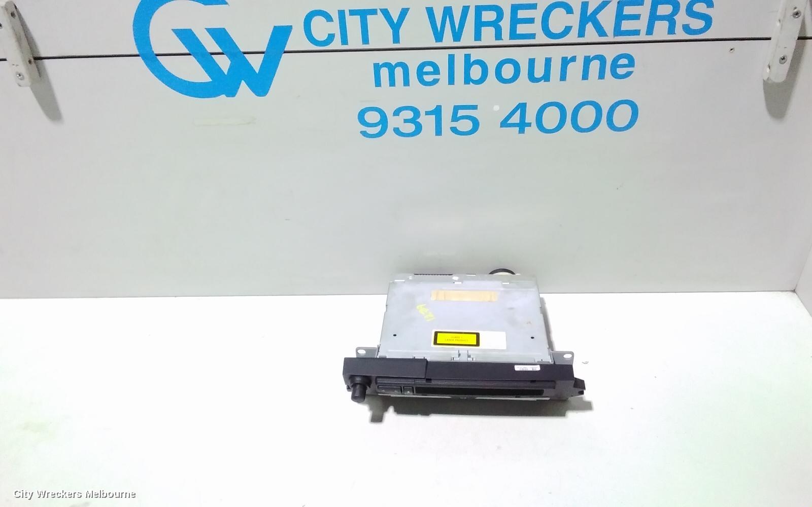 BMW 5 SERIES RADIO/CD/DVD/SAT/TV, TUNER/CD PLAYER, E60/E61, 10/2003 - 04/2010 - Image 1