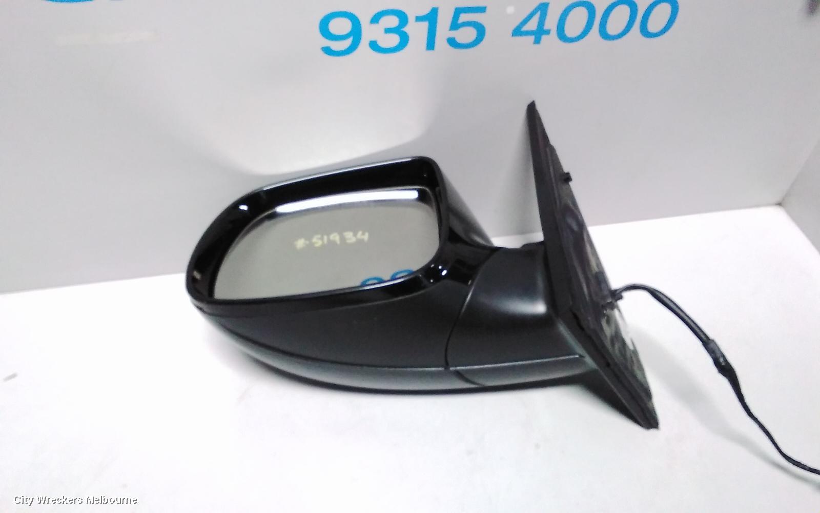 AUDI Q7 LEFT DOOR MIRROR, 4L, MANUAL FOLD, W/ INDICATOR, NON MEMORY & NO LANE CHANGE ASSIST TYPE, 10/2009 - 08/2015 - Image 3