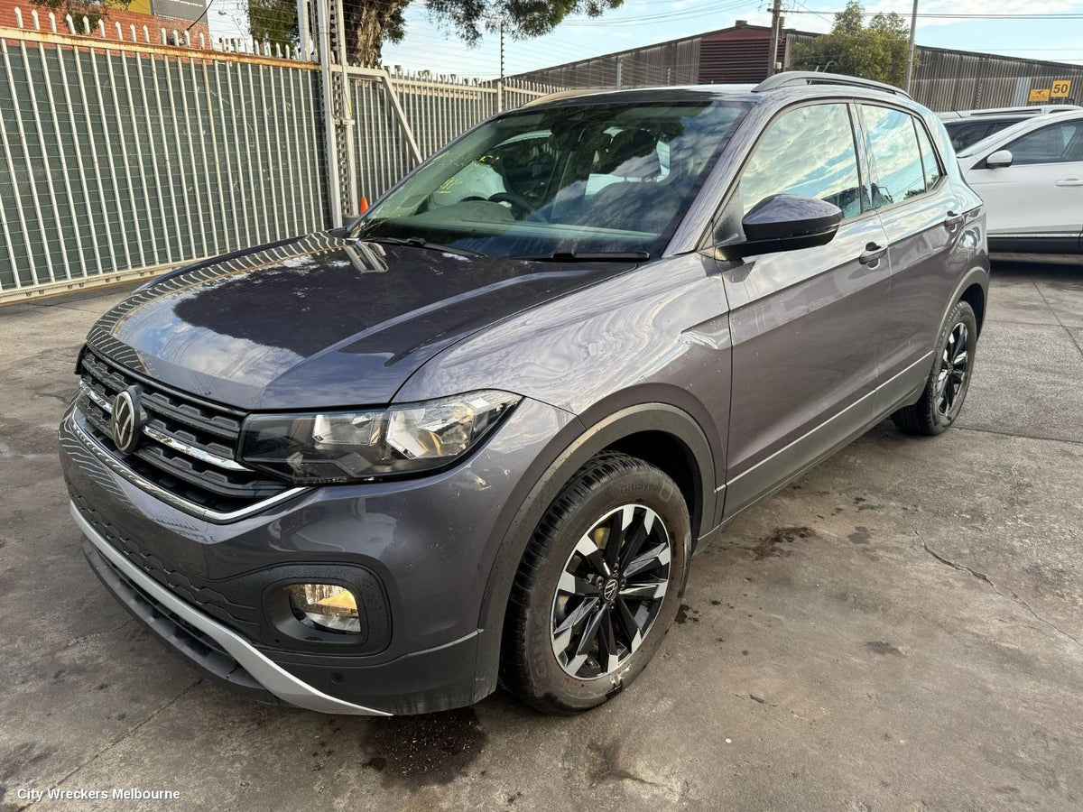 VOLKSWAGEN T-CROSS DOOR TRIM, C1, RH FRONT, VINYL, NON LEATHER INSERT, 01/2020 ONWARDS - Image 3