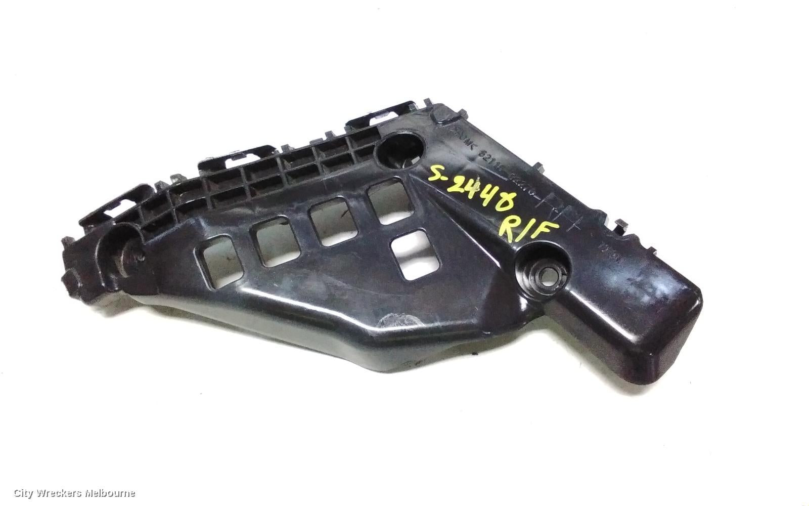 TOYOTA COROLLA, ZRE172R, SEDAN, 12/2013 - 06/2019, RH BAR BRAKET: 110269 - Image 2
