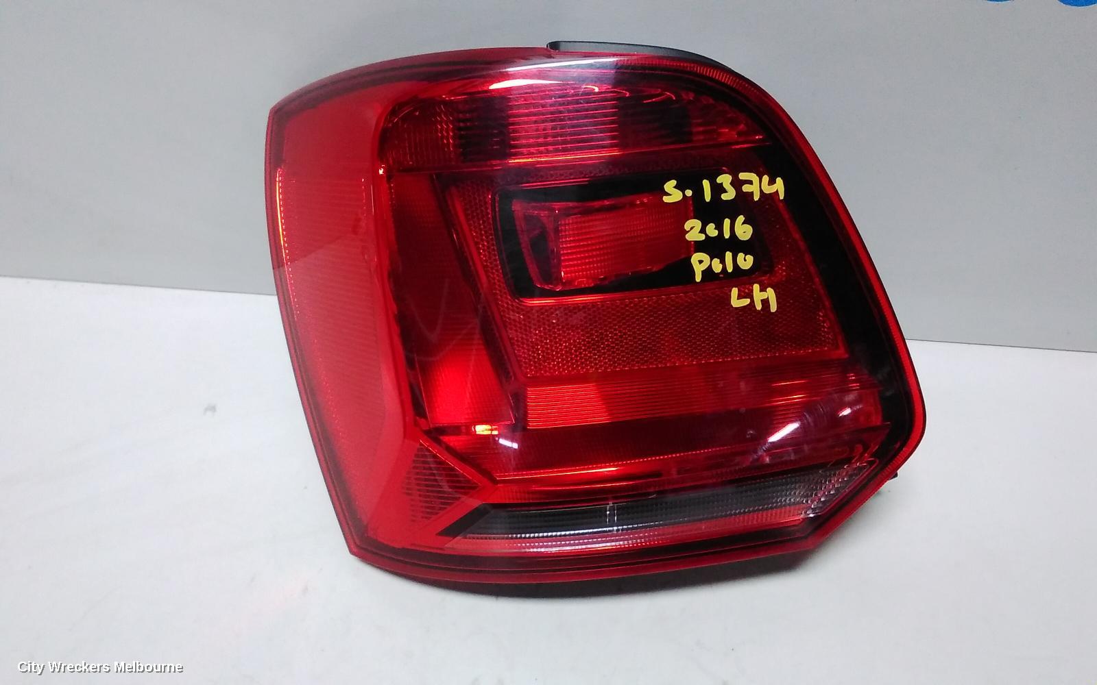VOLKSWAGEN POLO LEFT TAILLIGHT, 6R, COMFORTLINE/TRENDLINE, RED INSERT TYPE, 05/2014 - 09/2017 - Image 2