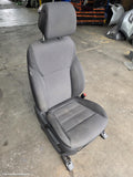 KIA SORENTO FRONT SEAT, RH FRONT, UM, CLOTH, SI, 03/2015 - 02/2020 - Image 1