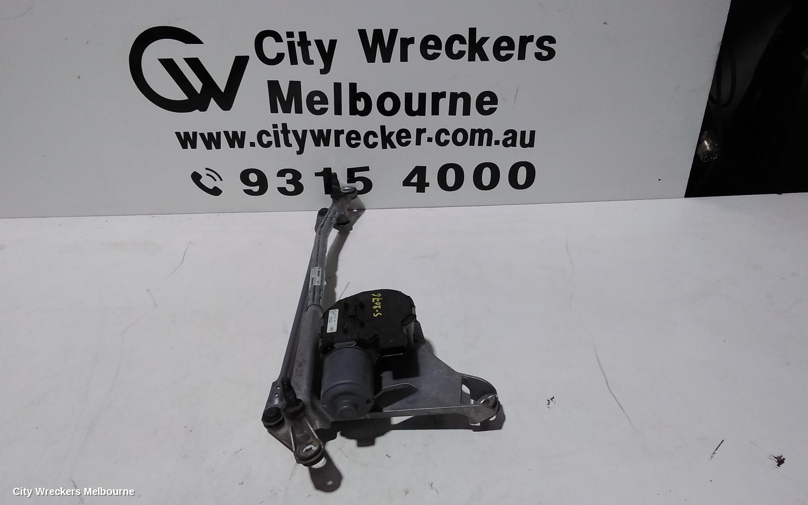 AUDI Q7 WIPER MOTOR, FRONT, 4M, 09/2015 - 03/2020 - Image 1