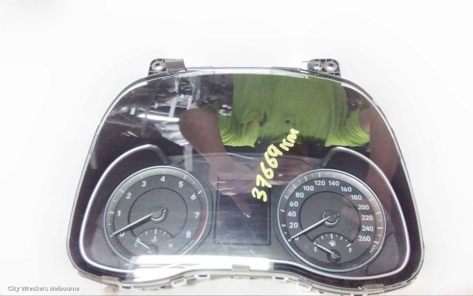 HYUNDAI KONA INSTRUMENT CLUSTER, INSTRUMENT CLUSTER, STANDARD TYPE, OS, 09/2017 ONWARDS - Image 2