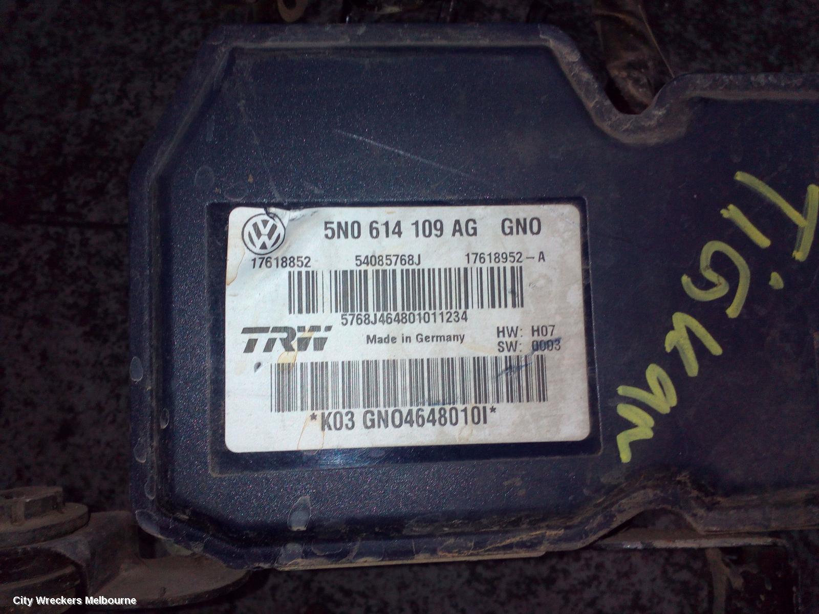 VOLKSWAGEN TIGUAN ABS PUMP/MODULATOR, 5N, 07/2011 - 08/2016 - Image 2