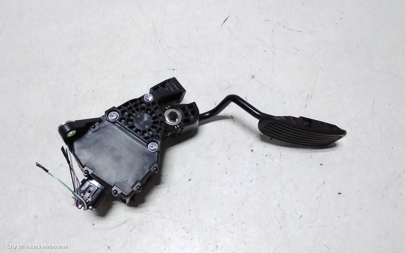 TOYOTA PRIUS PEDAL ASSEMBLY, ZVW50R, 02/2016 - 11/2022 - Image 3