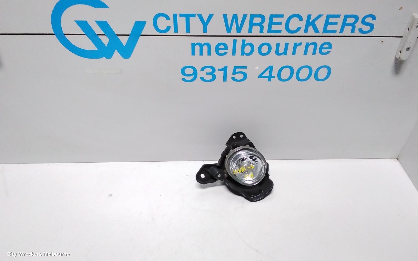 MAZDA CX5 RIGHT INDICATOR/FOG/SIDE, BUMPER FOGLAMP, KE, HALOGEN TYPE,  01/2015 - 12/2016 - Image 1