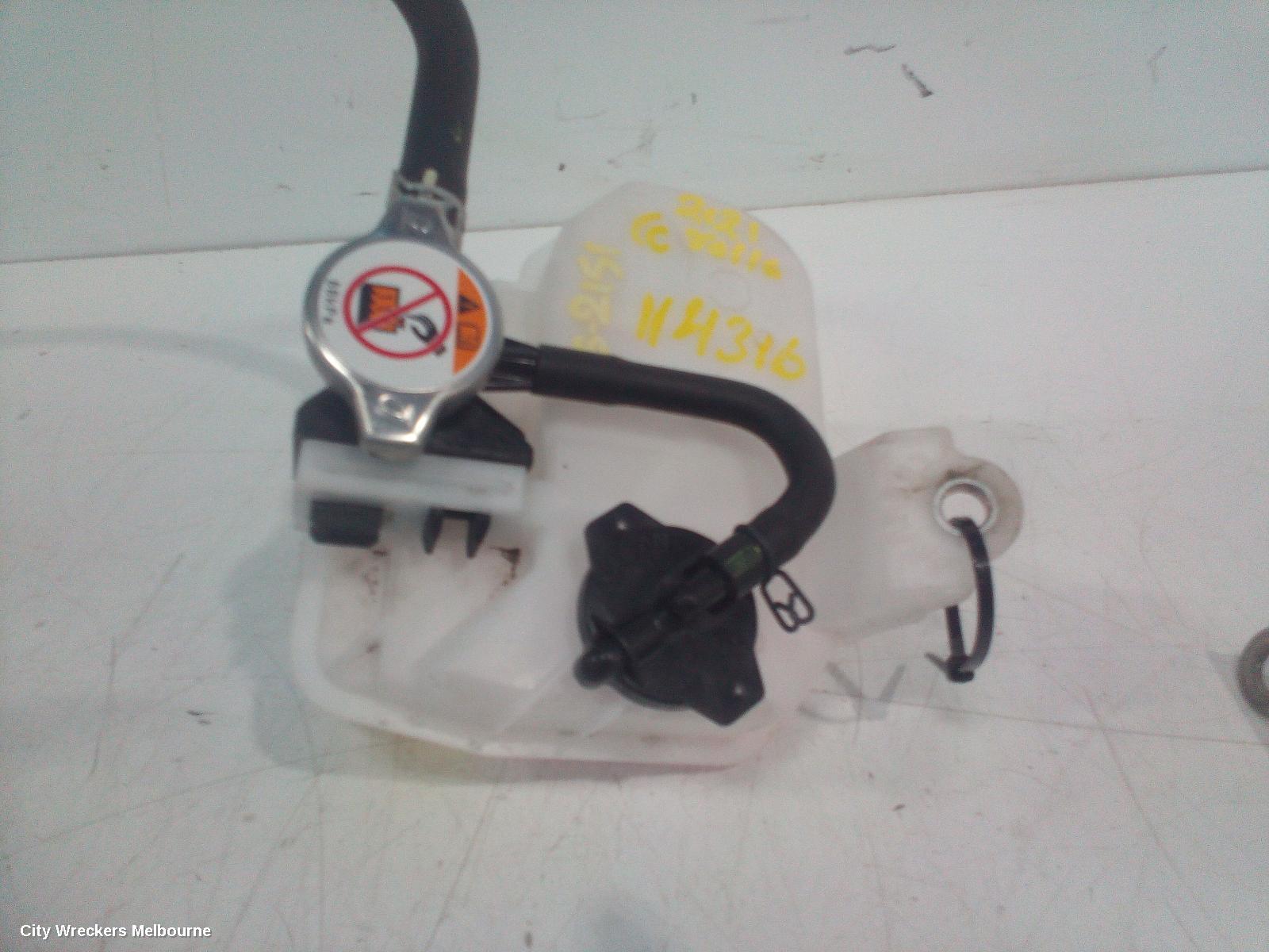 TOYOTA COROLLA OVERFLOW BOTTLE, E210, 07/2018 ONWARDS - Image 3