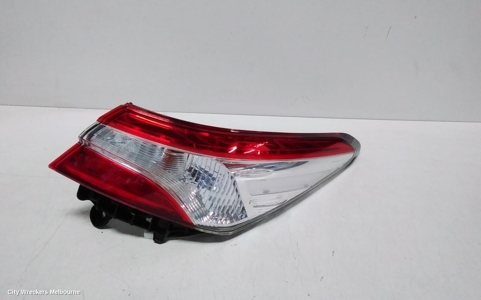TOYOTA CAMRY RIGHT TAILLIGHT, XV70, IN BODY, HALOGEN TYPE, 09/2017 - 01/2021 - Image 1