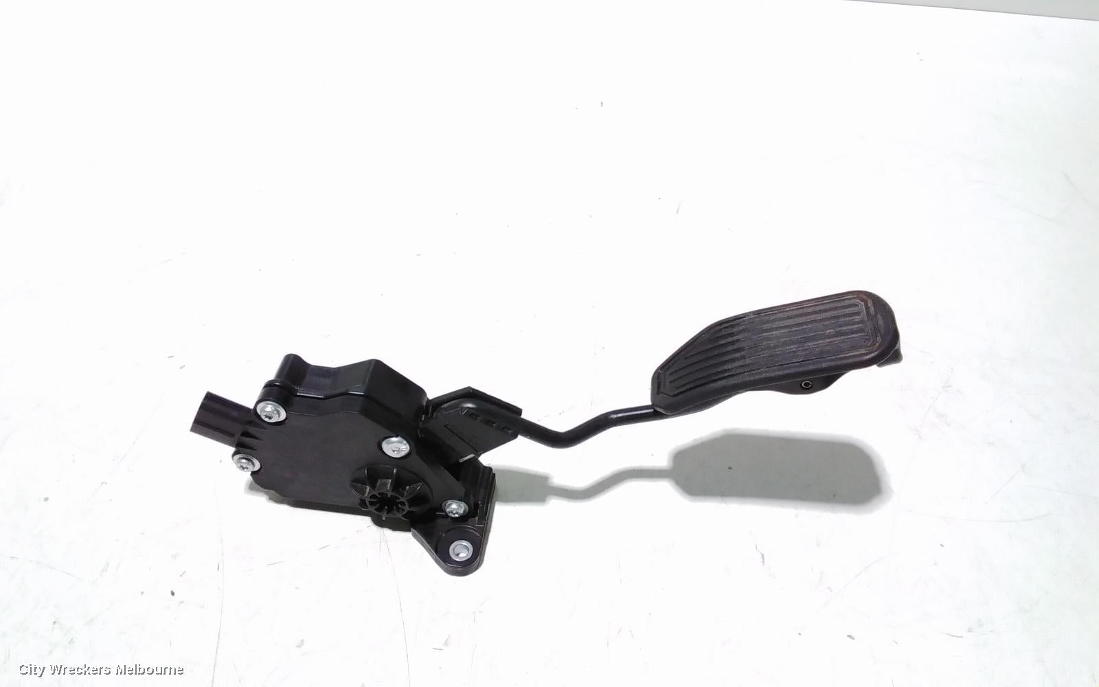 TOYOTA KLUGER PEDAL ASSEMBLY, XU50 SERIES, 03/2014 - 02/2021 - Image 2