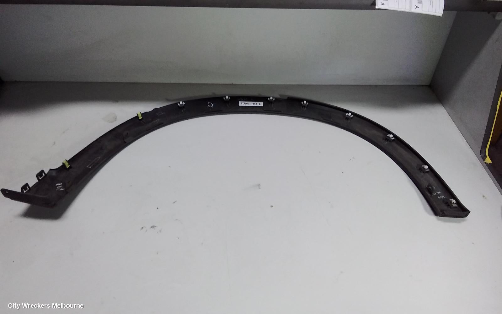 HONDA HRV WHEEL ARCH FLARE, LH REAR, RU5, 12/2014 ONWARDS - Image 2
