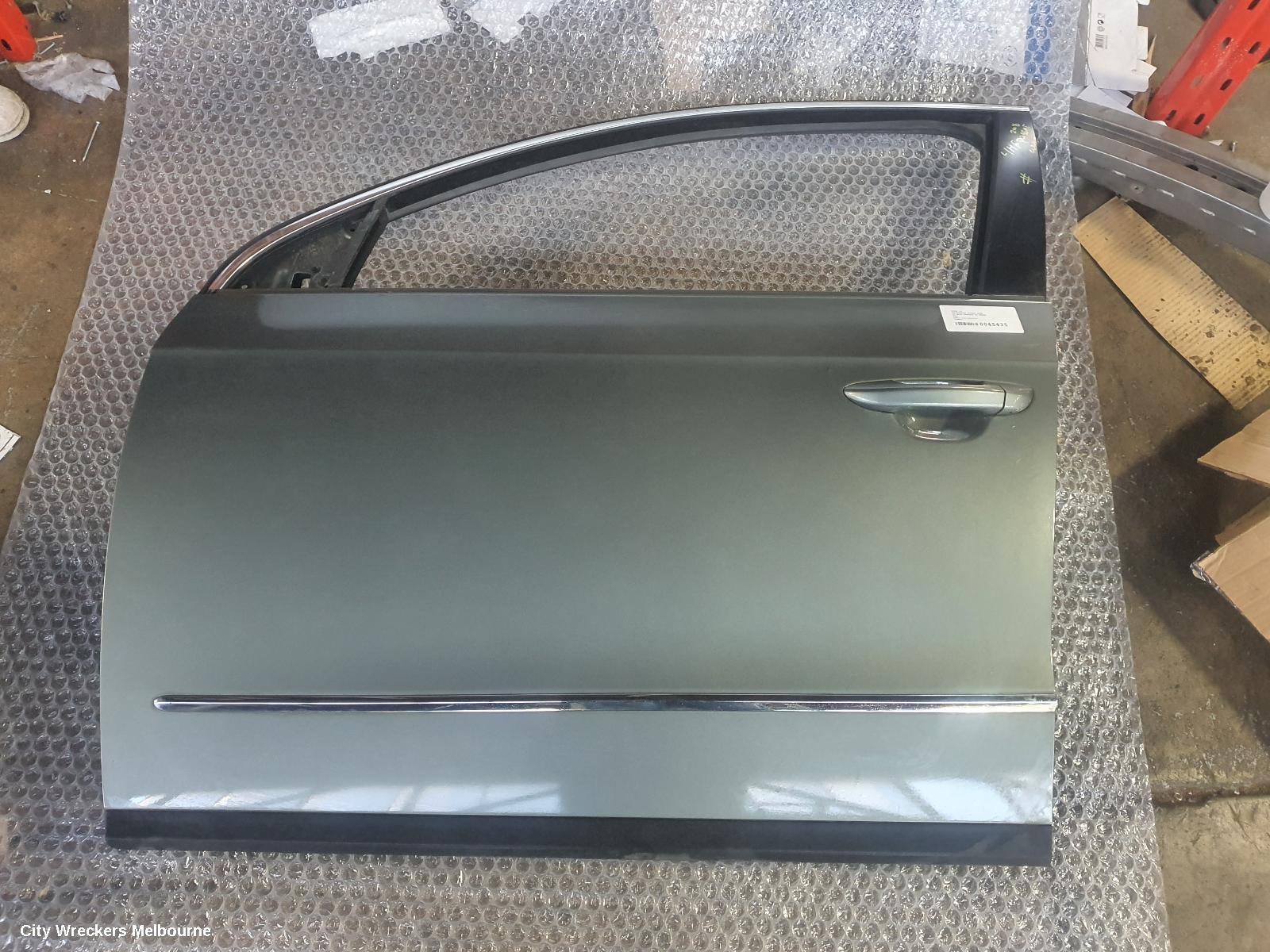 VOLKSWAGEN PASSAT LEFT FRONT DOOR, 3C/MK6 B6, SEDAN/WAGON, 03/2006 - 09/2010 - Image 3