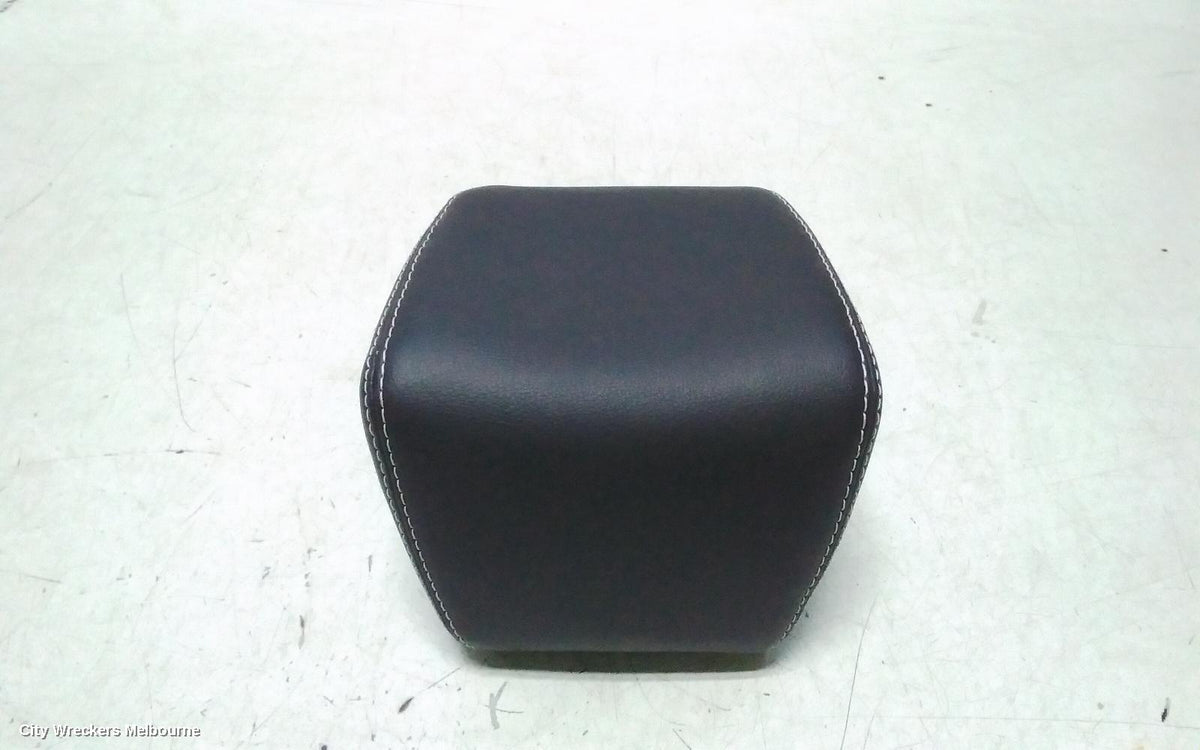 SUZUKI VITARA HEADREST, VITARA, LY (VIN TSM), CENTRE REAR, LEATHER, 06/2015 ONWARDS - Image 1