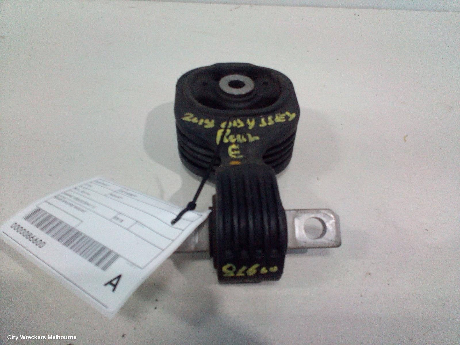 HONDA ODYSSEY MOUNT, RC1, 02/2014 - 03/2022 - Image 3