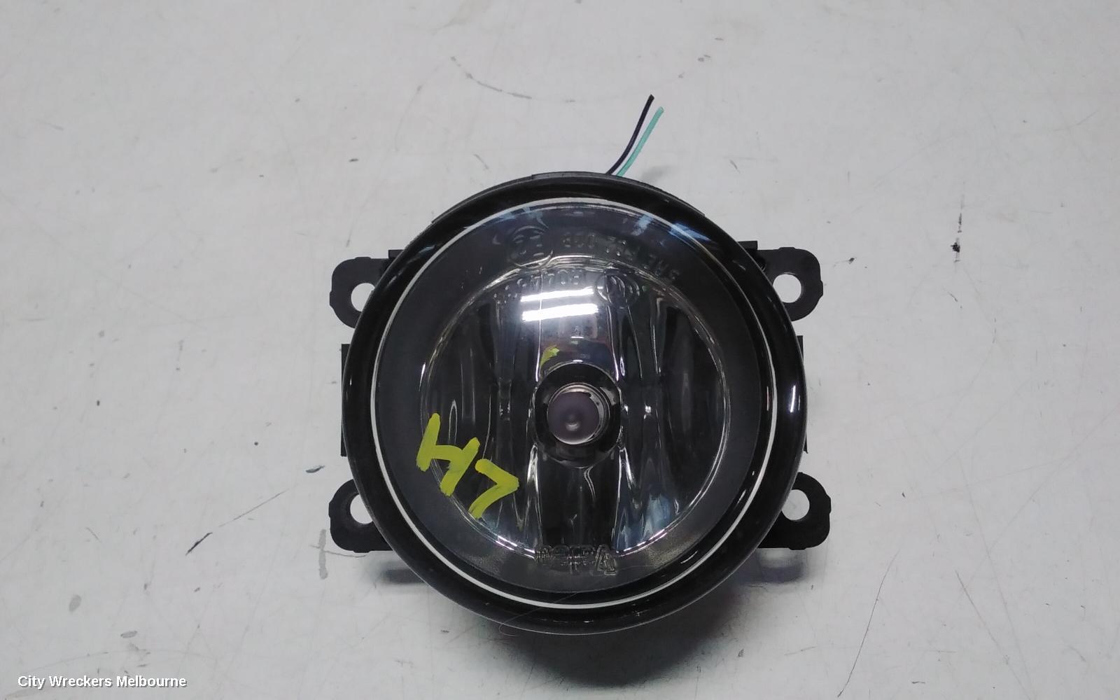 SUZUKI SWIFT LEFT INDICATOR/FOG/SIDE, FZ, 08/2010 - 03/2017 - Image 2