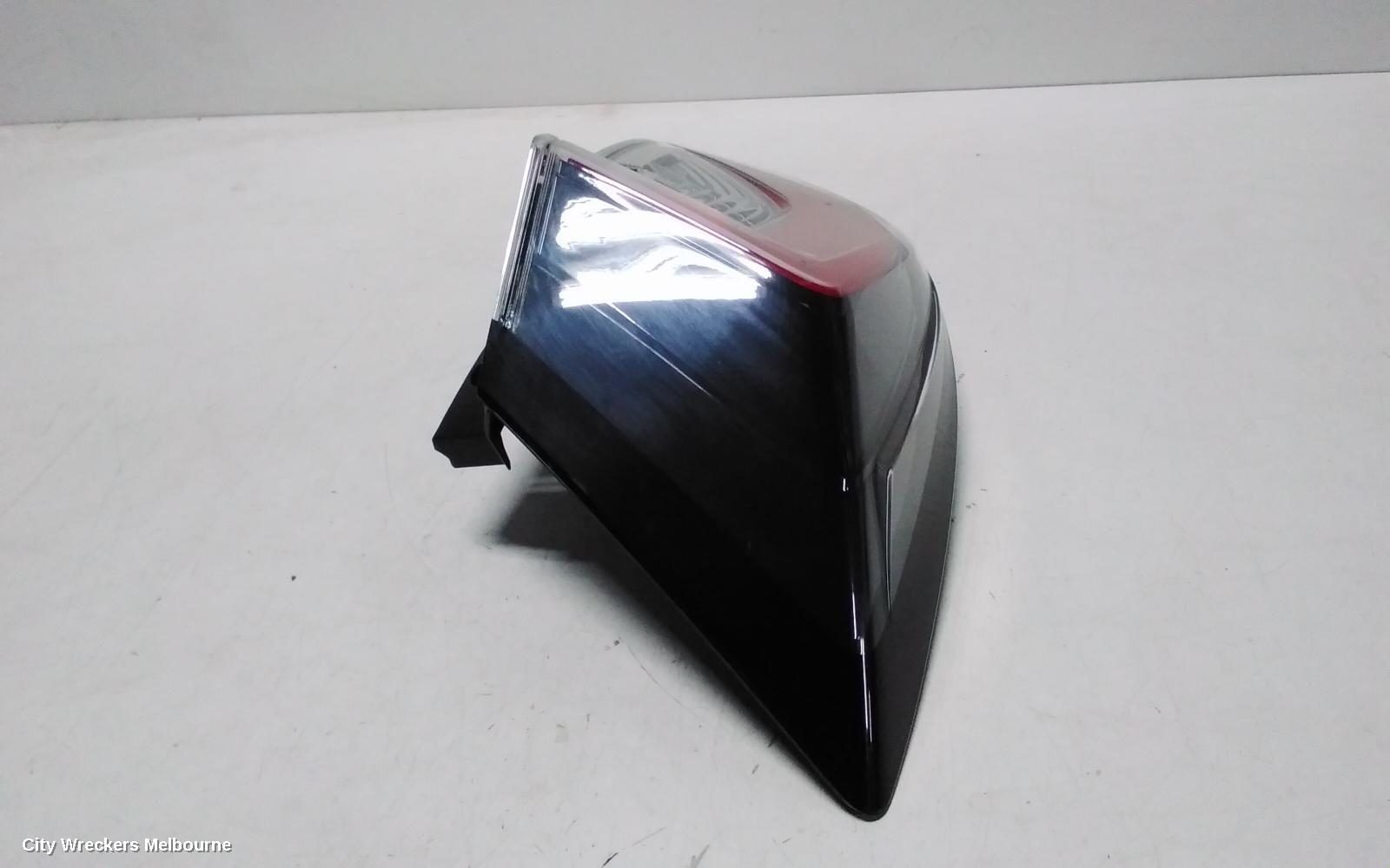 HONDA CIVIC LEFT TAILLIGHT, IN BODY, HATCH, 10TH GEN, LED TYPE, 02/2017 - 08/2021 - Image 3