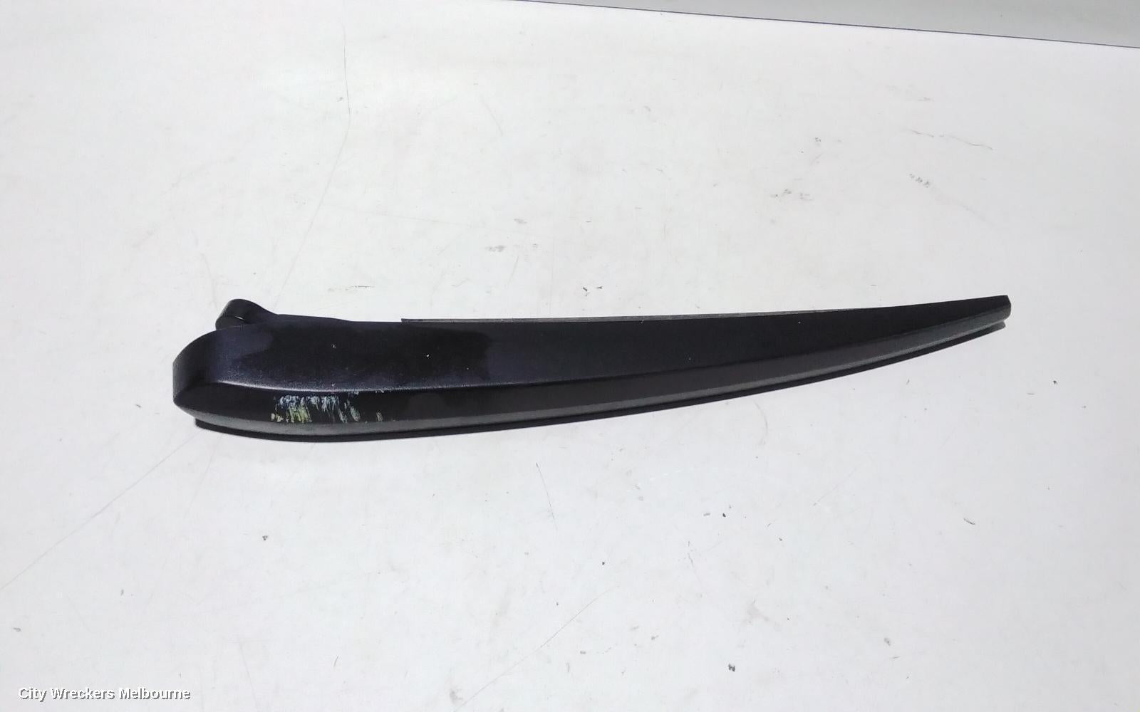HOLDEN EQUINOX WIPER ARM, TAILGATE, EQ, 09/2017 - 12/2020 - Image 3