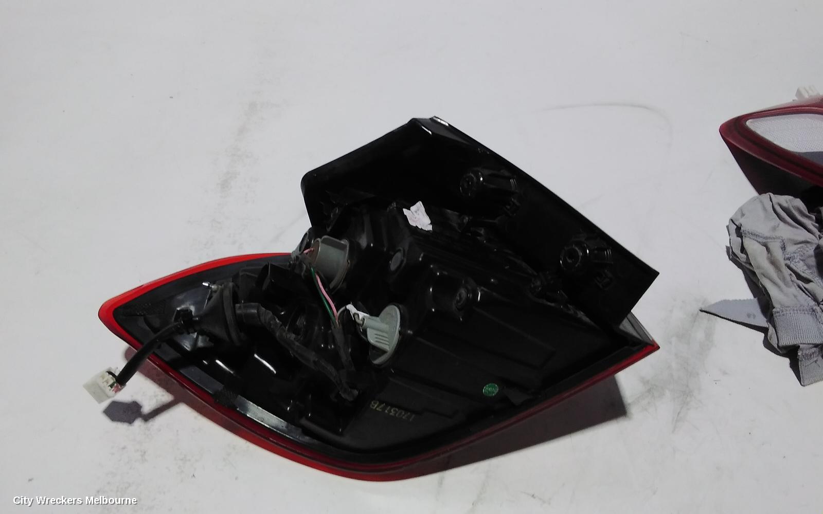 HYUNDAI I30 RIGHT TAILLIGHT, IN BODY, PD, HATCH (S.KOREA VIN KMHH), STANDARD, NON LED TYPE, 03/2017 ONWARDS - Image 2