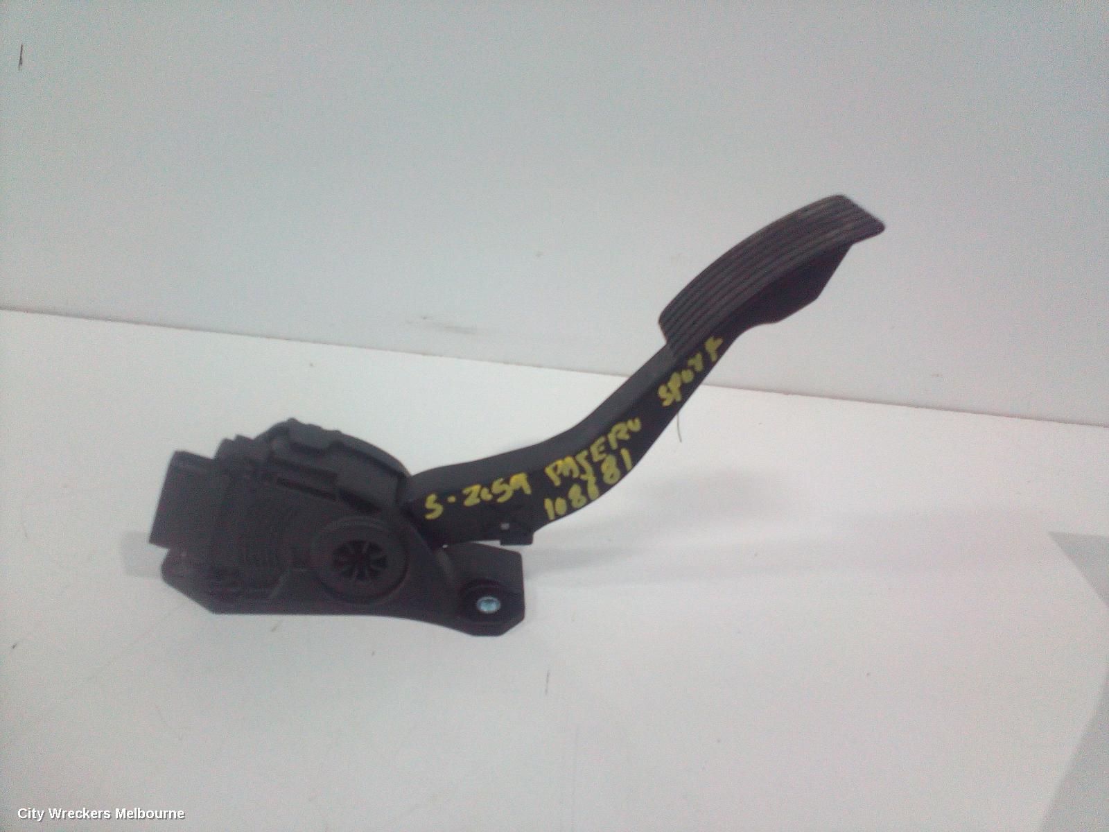 MITSUBISHI PAJERO PEDAL ASSEMBLY, QE, PAJERO SPORT, ACCELERATOR PEDAL, 10/2015 ONWARDS - Image 3