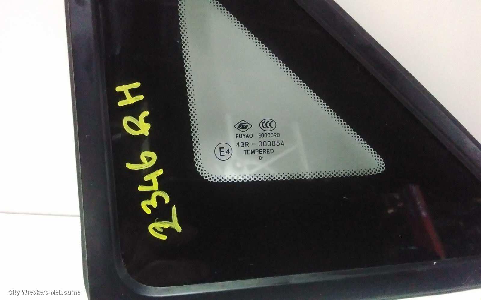LDV G10 RIGHT FRONT 1/4 DOOR GLASS, SV7A/SV7C, WAGON/VAN, 04/2015 ONWARDS - Image 2