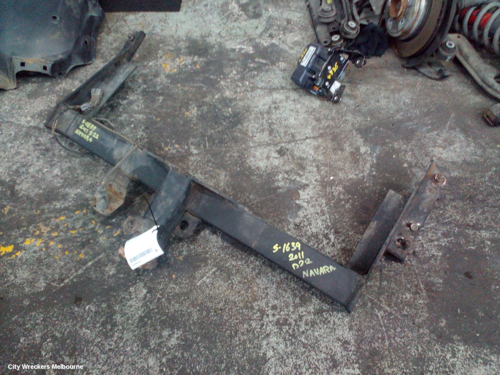 NISSAN NAVARA TOWBAR, D22, DUAL CAB, 4WD, NON STEP REAR BAR TYPE, 12/2008 - 08/2015 - Image 3