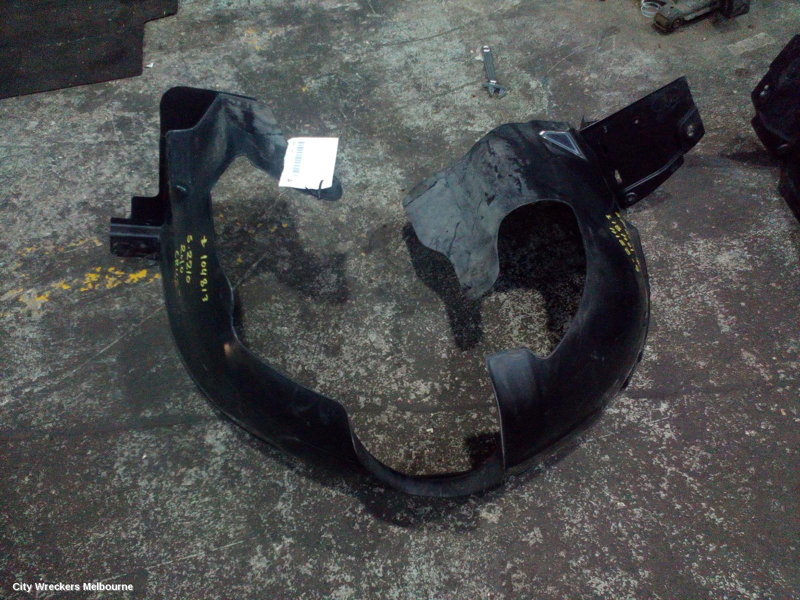 HOLDEN CRUZE RIGHT GUARD LINER, FRONT, JG, 03/2009 - 02/2011 - Image 1