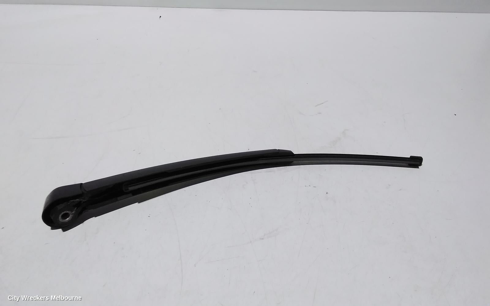 SKODA OCTAVIA WIPER ARM, 1Z MY09 03/2009 - 10/2013 - Image 1