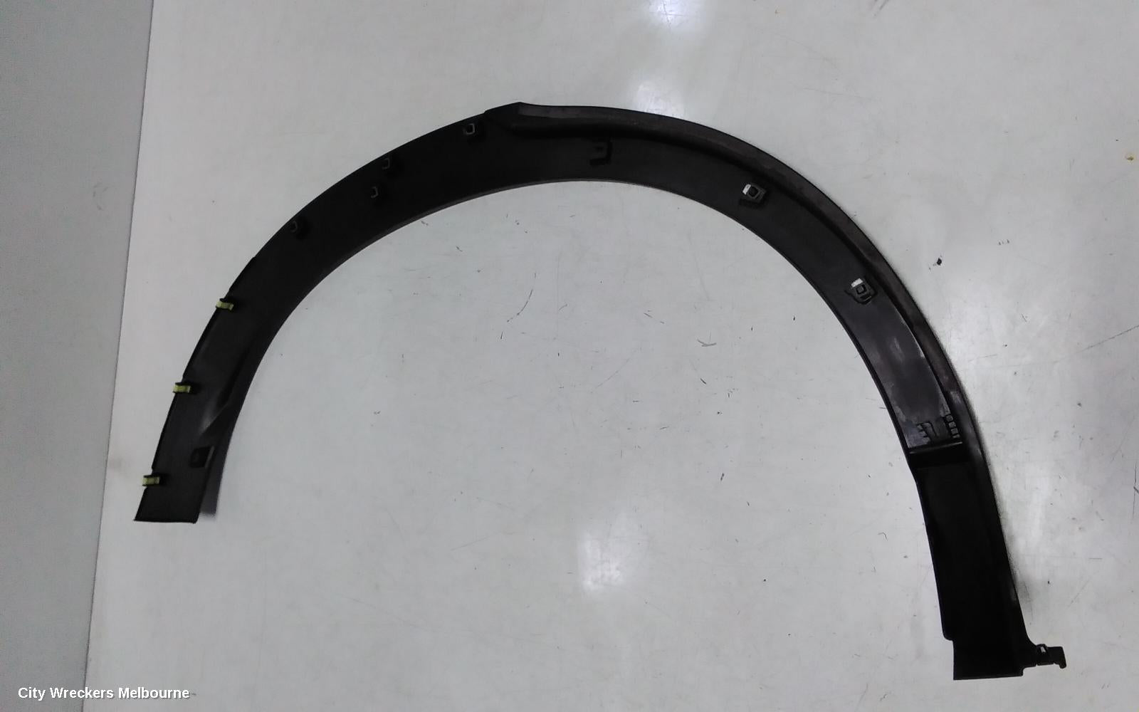 HONDA HRV WHEEL ARCH FLARE, RV, 12/2021 ONWARDS - Image 3