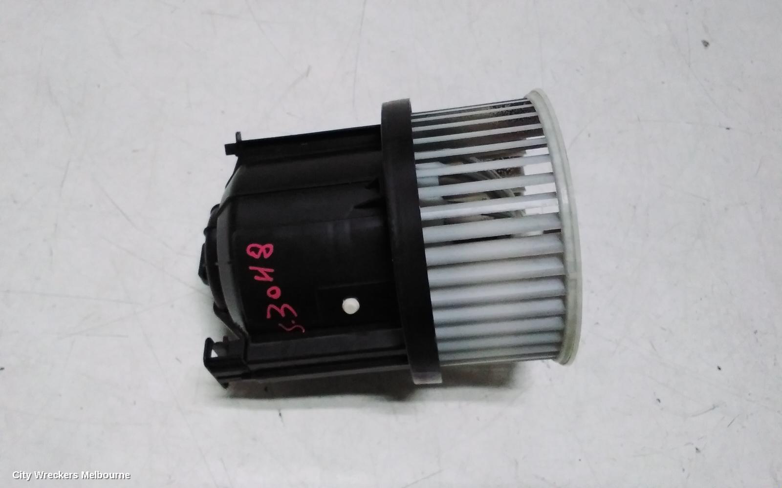 LAND ROVER DISCOVERY SPORT HEATER FAN MOTOR, L550, 01/2015 ONWARDS - Image 3