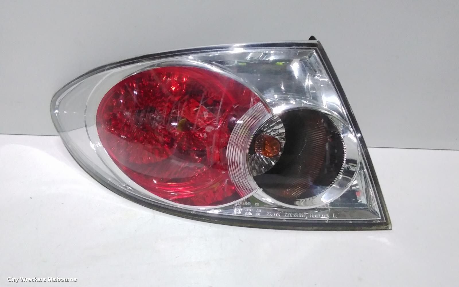 MAZDA 6 LEFT TAILLIGHT, GG/GY, SEDAN/HATCH, LENS# 220-61971, 09/2002 - 08/2005 - Image 2