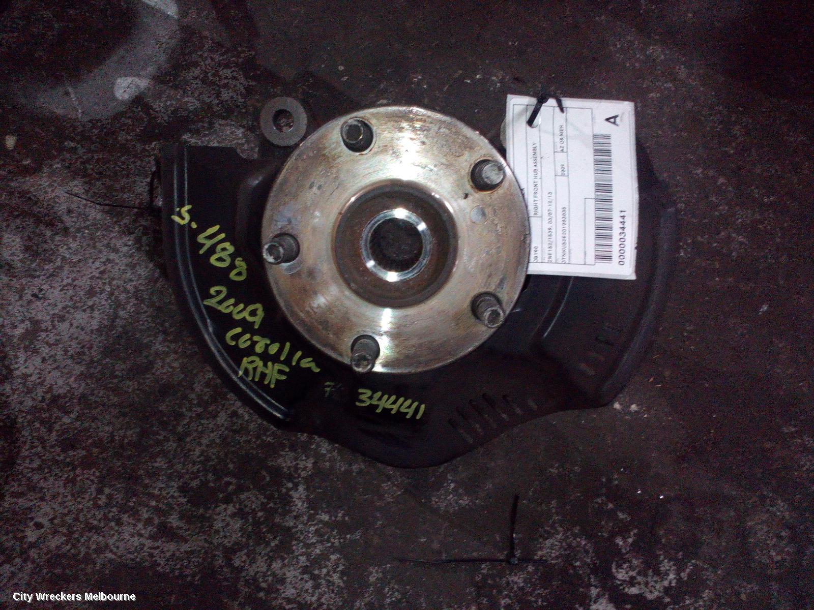 TOYOTA COROLLA RIGHT FRONT HUB ASSEMBLY, ZRE152/20153R, 03/2007 - 12/2013 - Image 1