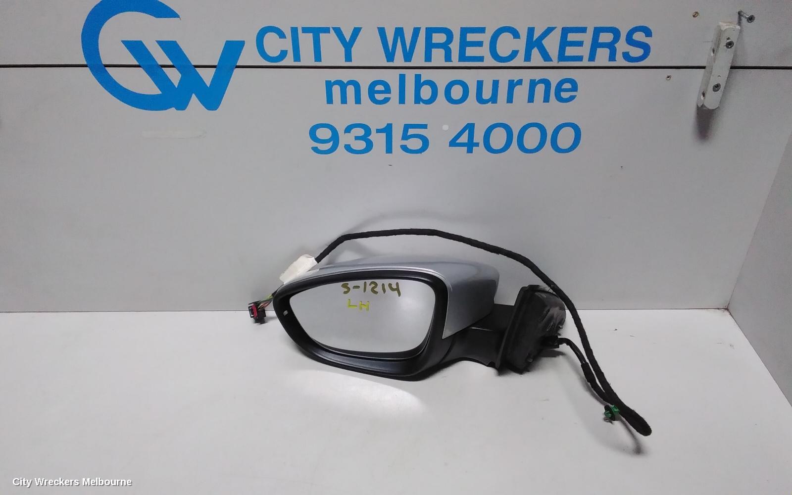 VOLKSWAGEN JETTA LEFT DOOR MIRROR, 1B, POWER FOLD (6XP CODE), 02/2011 - 05/2012 - Image 1
